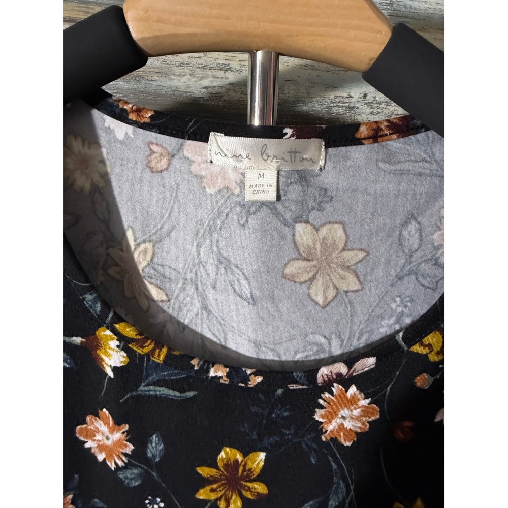 Nine Britton Shift Dress Medium Black Floral Excellent Long Sleeve Scoop Neck - Picture 3 of 4